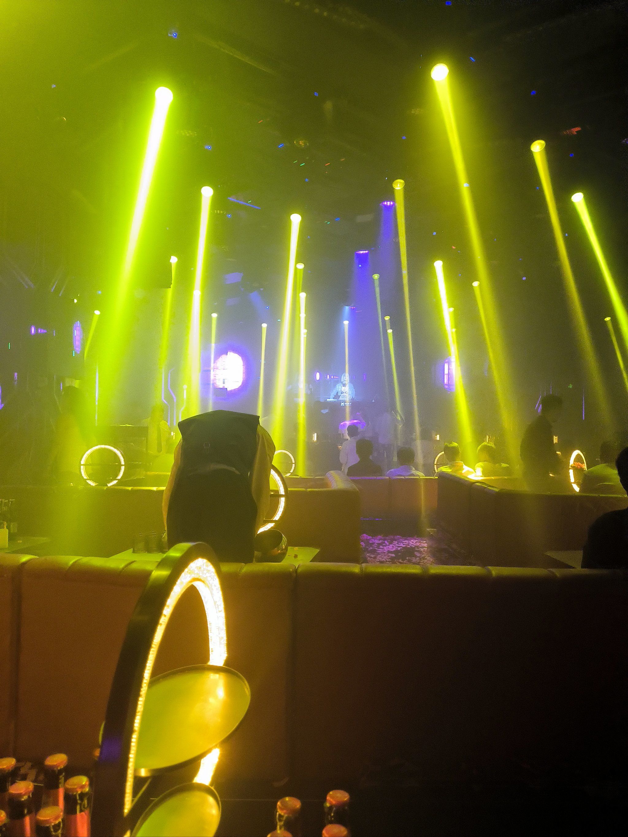 宜宾商务KTV单人包间-南溪区ktv预订